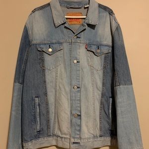 Levi’s denim jacket